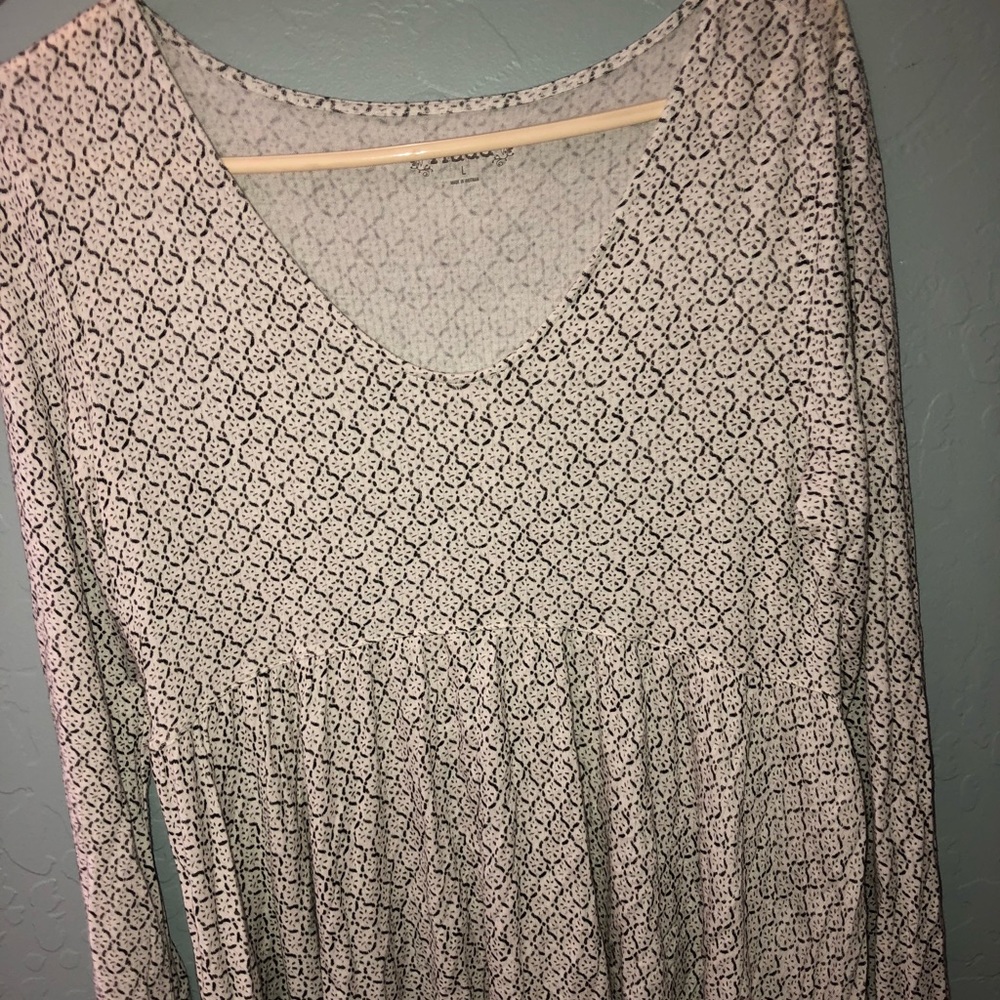mudd long sleeve blouse